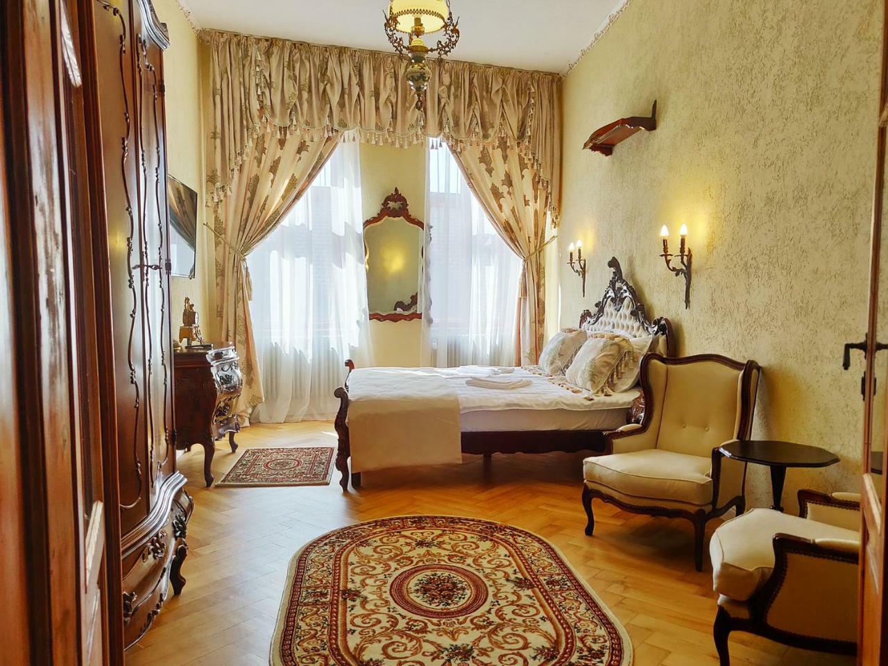 Zur Krone Sibiu Exterior foto